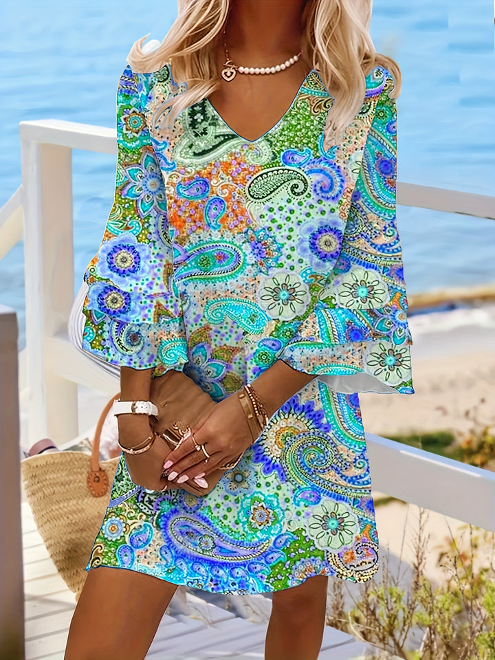 Anne - Layered dress with paisley print