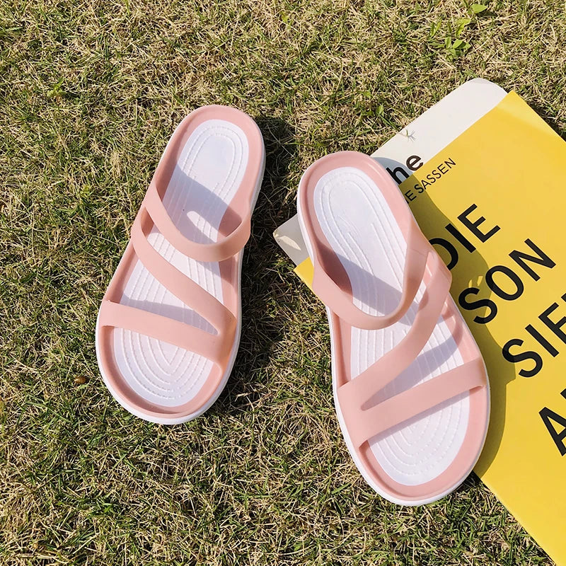 Elizabeth - Non Slip Orthopedic Beach Slippers