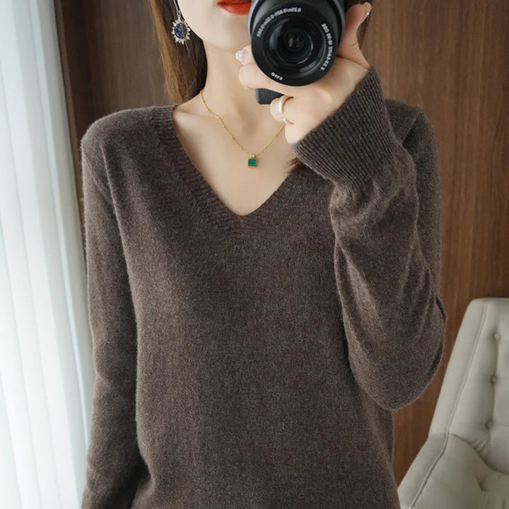 Melly - Cashmere V-neck sweater