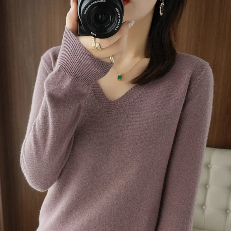 Melly - Cashmere V-neck sweater