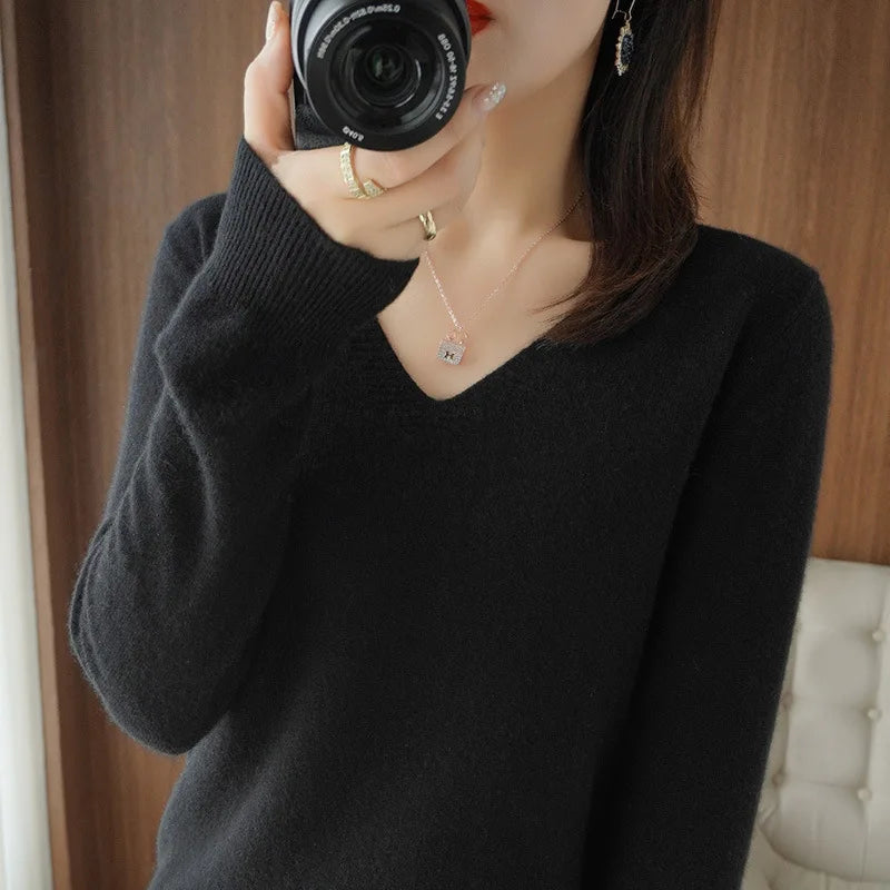 Melly - Cashmere V-neck sweater