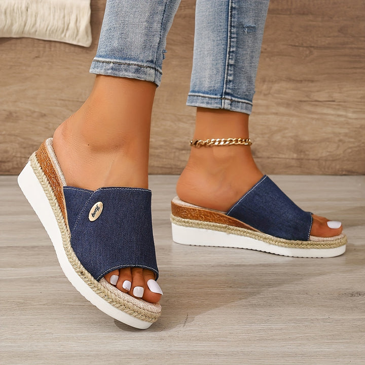 Willow - Casual Sandals With Wedge Heel